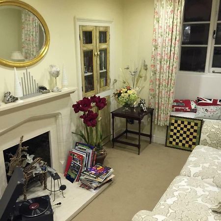 Cotswold Cottage Guesthouse Stow-on-the-Wold ภายนอก รูปภาพ