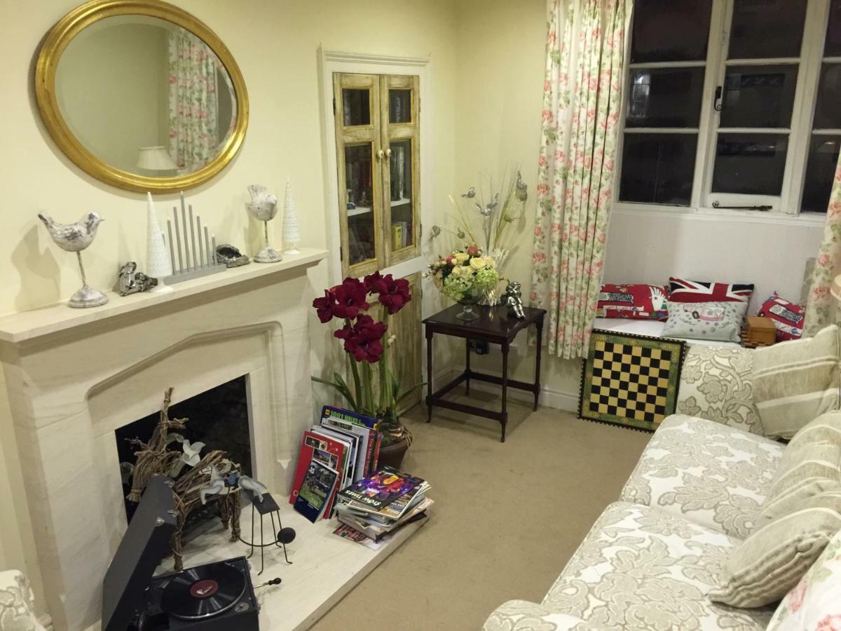 Cotswold Cottage Guesthouse Stow-on-the-Wold ภายนอก รูปภาพ